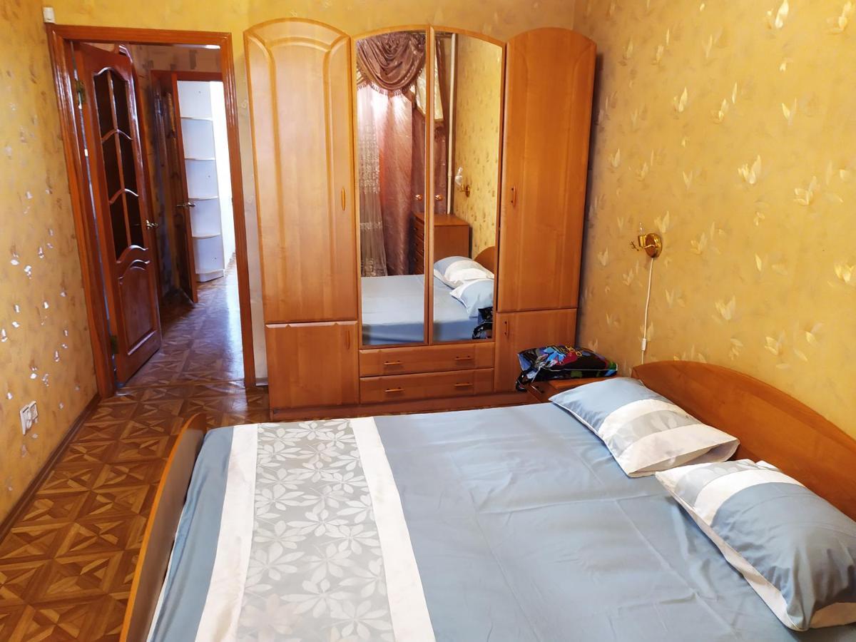 Ильинская 3К Посуточно Почасово Apartment Sumî Exterior foto